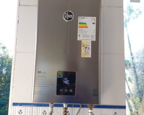 Empresa, Técnico, Preço, Instalação de Aquecedor de Água a Gás em Curitiba. Segurança, eficiência e certificação na instalação.